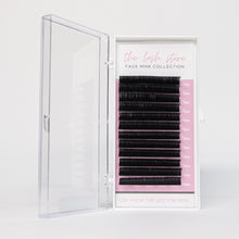 Load image into Gallery viewer, D Curl Ellipse Lashes With Split Tips - The Lash Store