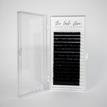 Load image into Gallery viewer, D Curl Premium Silk Volume Lashes - The Lash Store