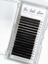 Load image into Gallery viewer, D Curl - 5D Premade WYSPY Fans *will be discontinued