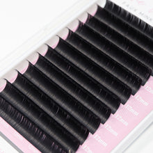 Load image into Gallery viewer, D Curl Ellipse Lashes With Split Tips - The Lash Store
